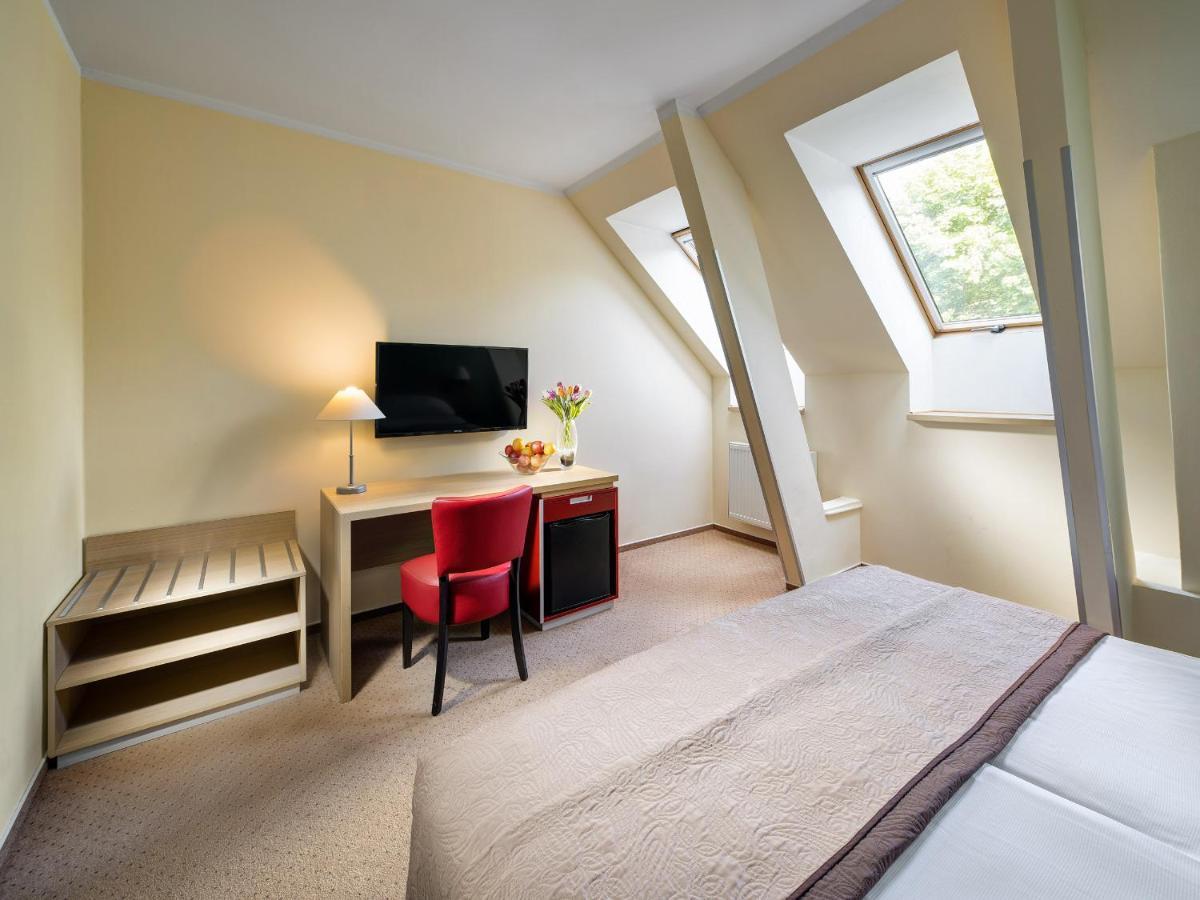Michael 4* Prag